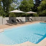 De Charme Avec Piscine - Le Monde De Charlie - Proche Vichy 4*