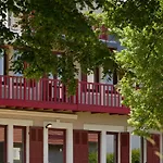 De Charme Avec Piscine - Le Monde De Charlie - Proche Vichy 4* Bellerive-sur-Allier