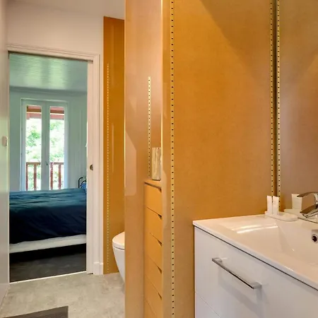 Le Monde De Charlie 4*