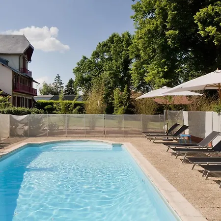 De Charme Avec Piscine - Le Monde De Charlie - Proche Vichy بيلريف-سور-اليي
