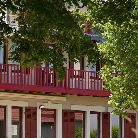 Chambres De Charme Avec Piscine - Le Monde De Charlie - Proche Vichy 4* Бельрив-сюр-Алье