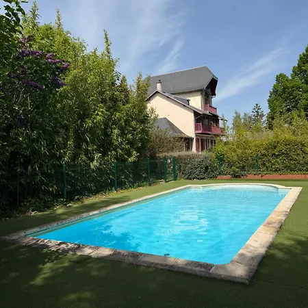 بيت ضيافة De Charme Avec Piscine - Le Monde De Charlie - Proche Vichy بيلريف-سور-اليي