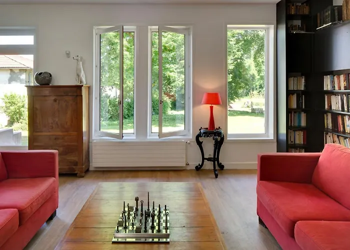 Le Monde De Charlie Bellerive-sur-Allier