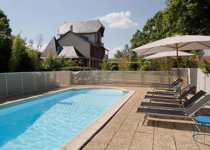 Chambres De Charme Avec Piscine - Le Monde De Charlie - Proche Vichy Гостевой дом