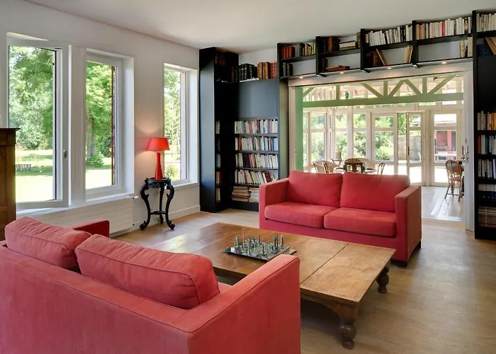 Guest house Le Monde De Charlie 4*