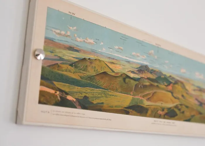 Le Monde De Charlie Guest house 4*