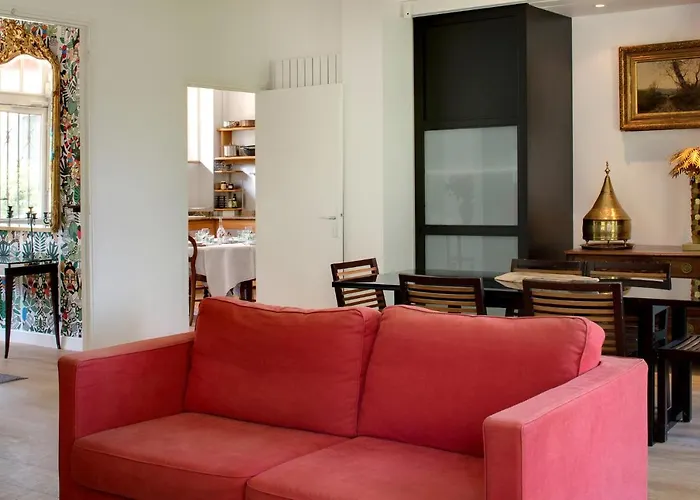 Chambres De Charme Avec Piscine - Le Monde De Charlie - Proche Vichy 4*