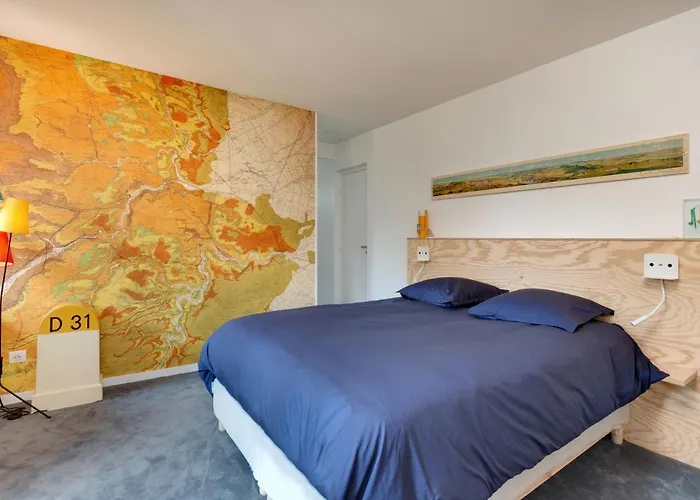 Гостевой дом Chambres De Charme Avec Piscine - Le Monde De Charlie - Proche Vichy Бельрив-сюр-Алье