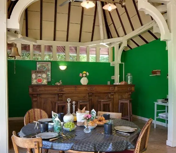 Le Monde De Charlie Guest house Bellerive-sur-Allier