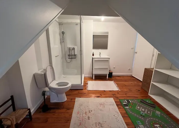 Chambres De Charme Avec Piscine - Le Monde De Charlie - Proche Vichy Гостевой дом 4*